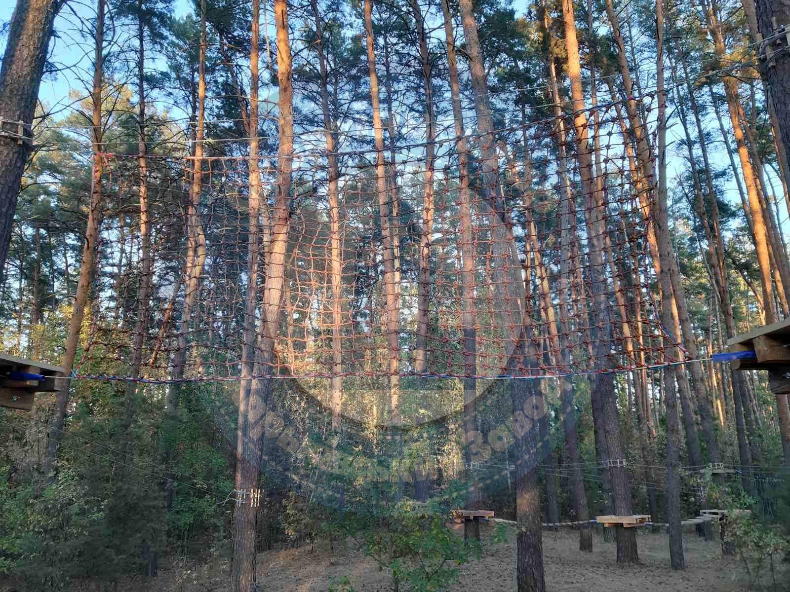 Элемент веревочного парка 