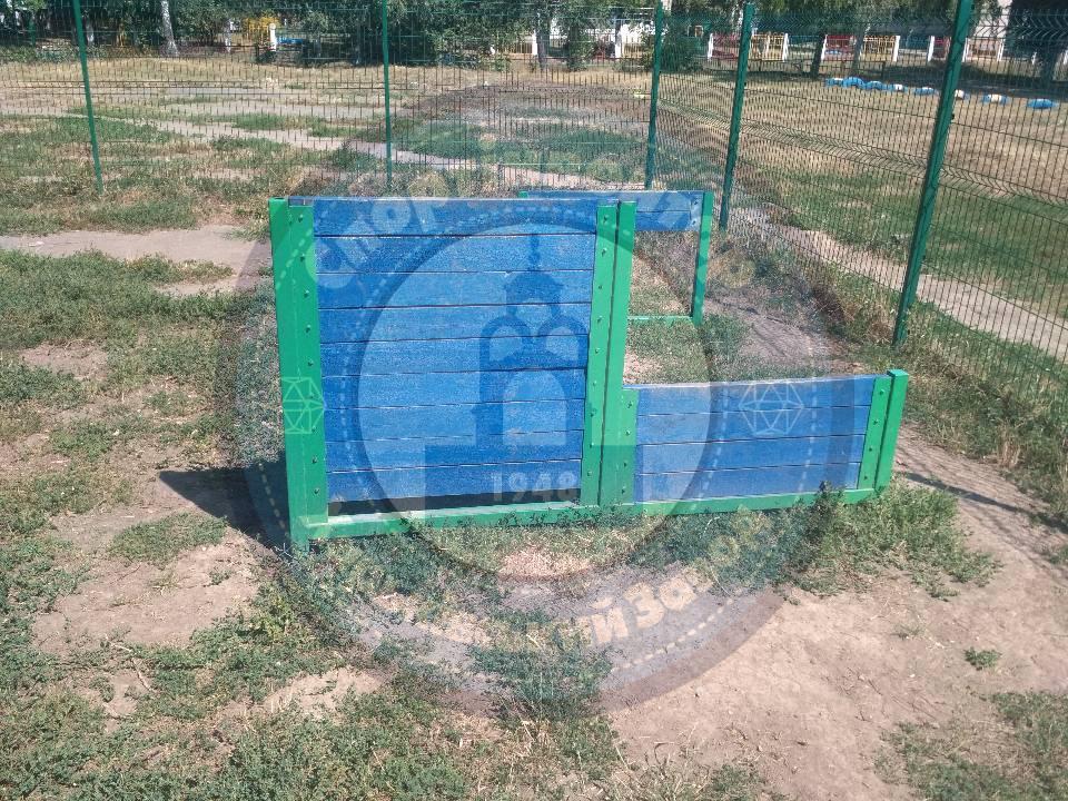 Разноуровневый барьер