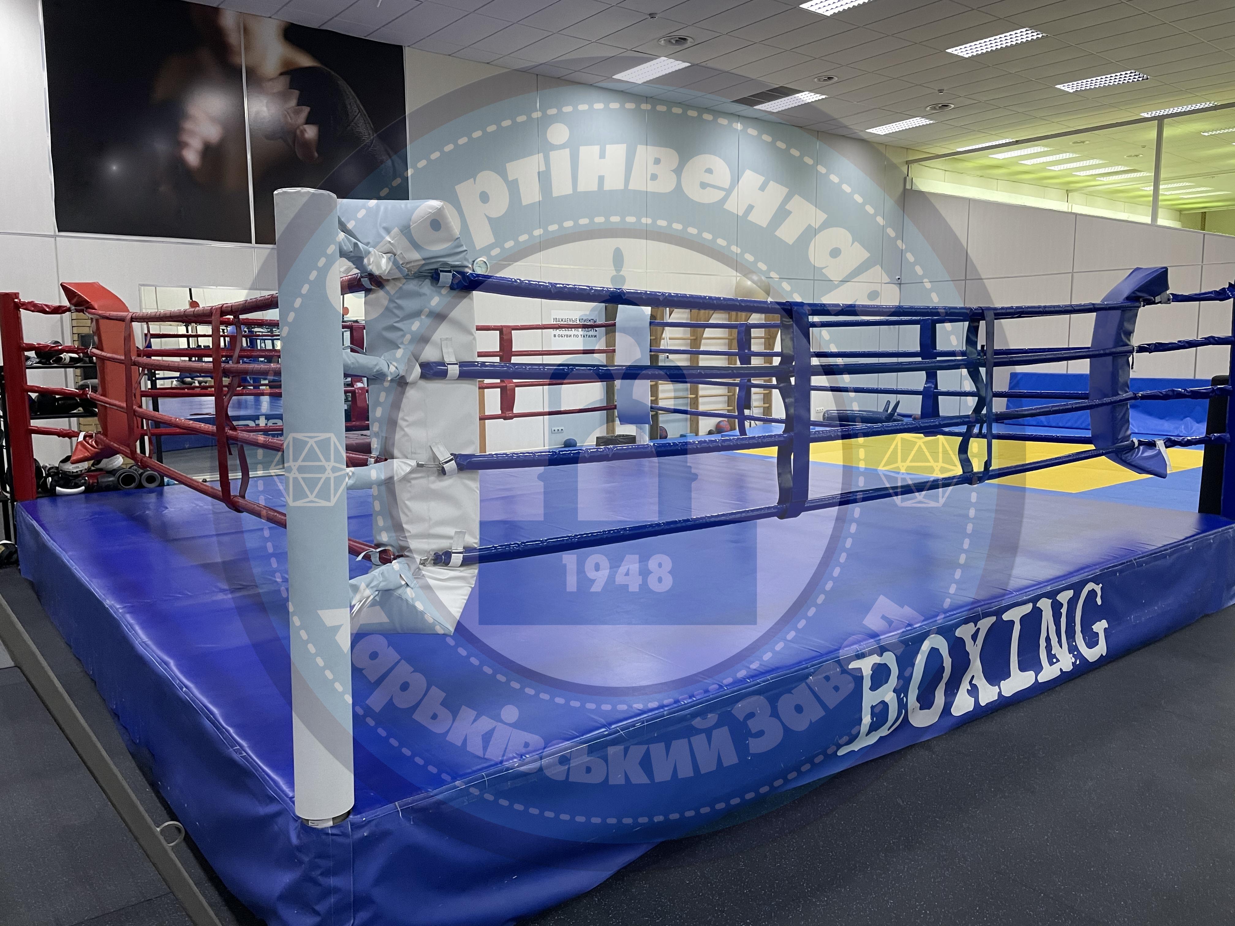 Standard boxing ring 7x7 m on 0.5 m platform