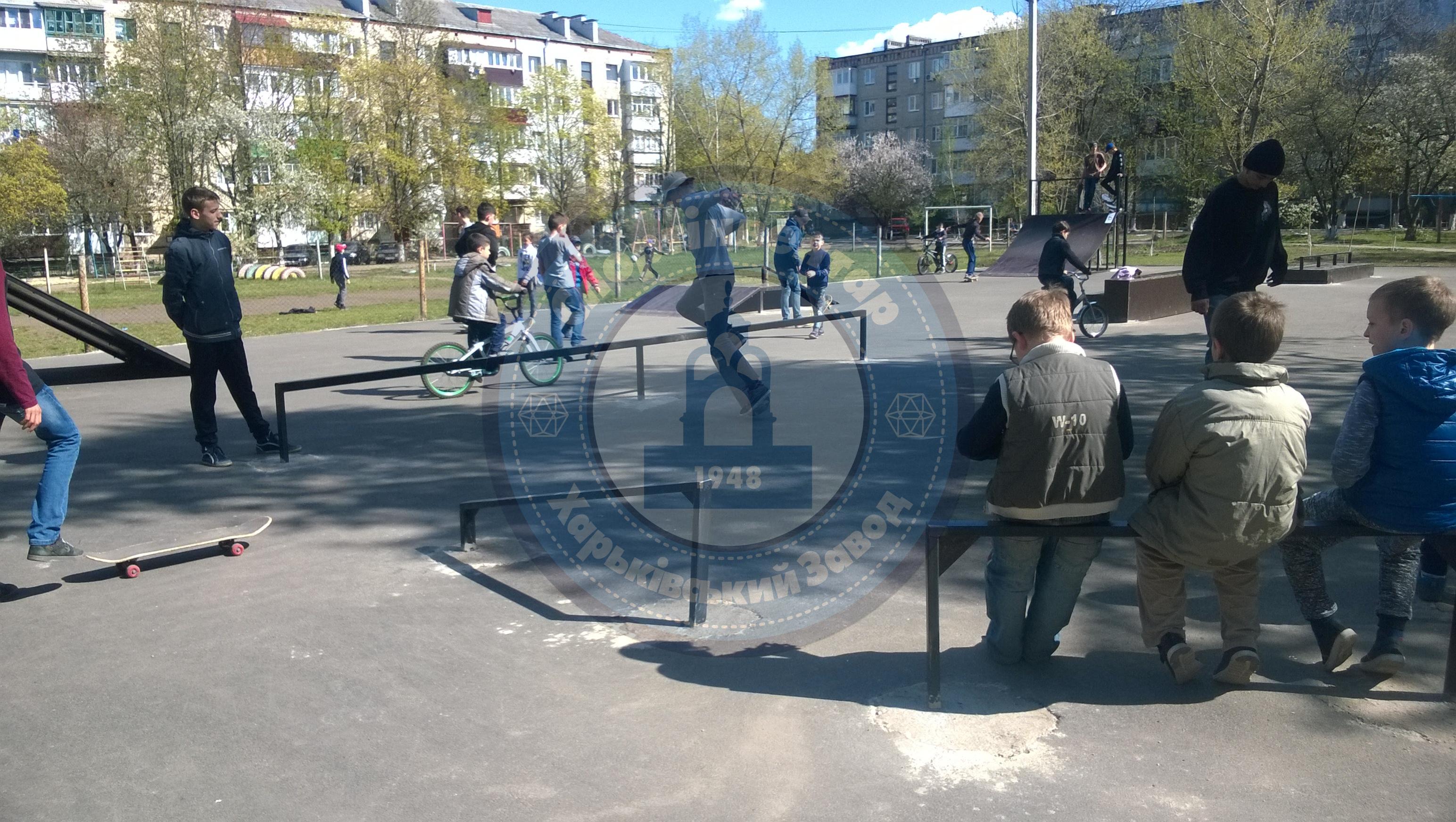Похилий рейл