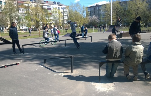 Похилий рейл